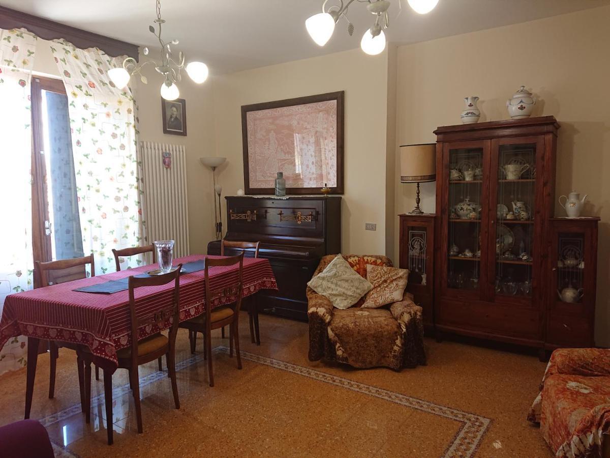 Casa Vacanze Piazza Apartment 2 Sant'Andrea di Conza Exterior foto
